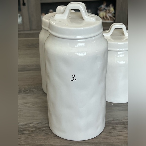Rae Dunn Ceramic Canisters Set 1 2 3 With Lids Storage - Picture 5 of 10